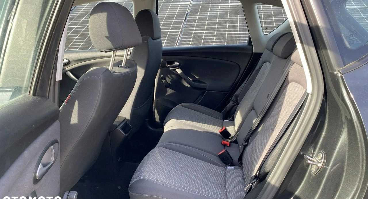 Seat Altea cena 7900 przebieg: 123300, rok produkcji 2011 z Krośniewice małe 277
